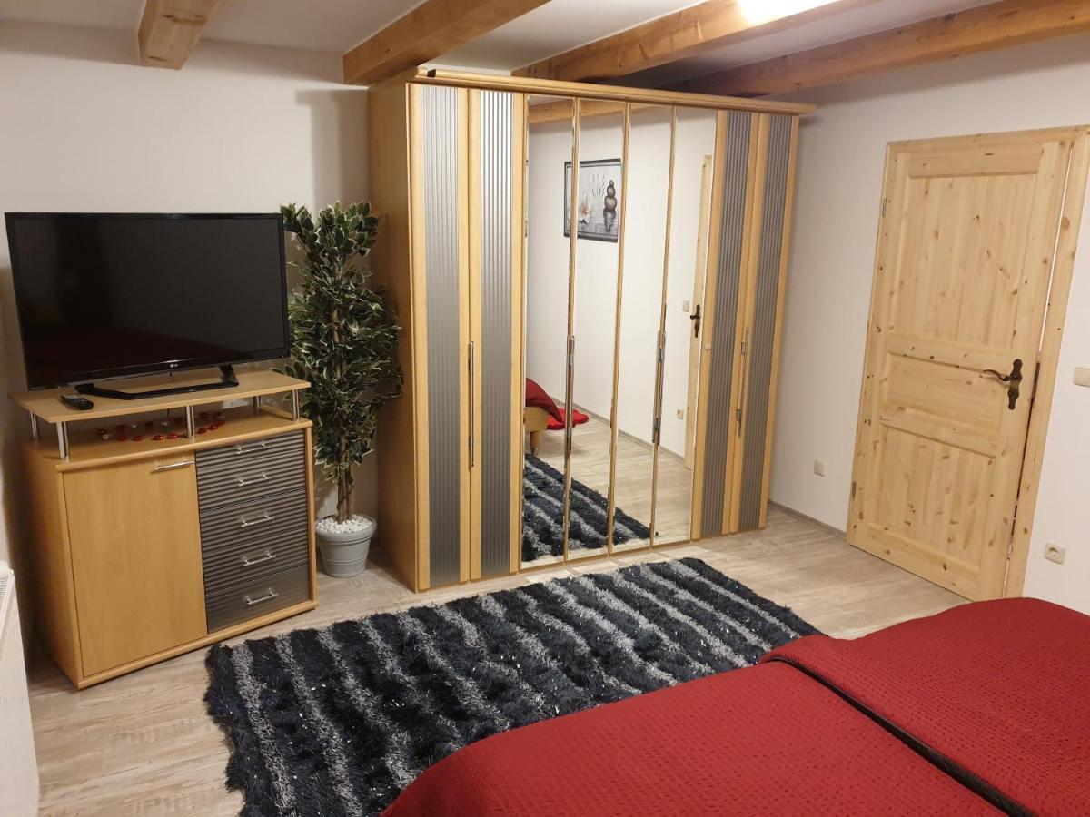 Martin'S Ferienwohnung Furth im Wald Exterior foto